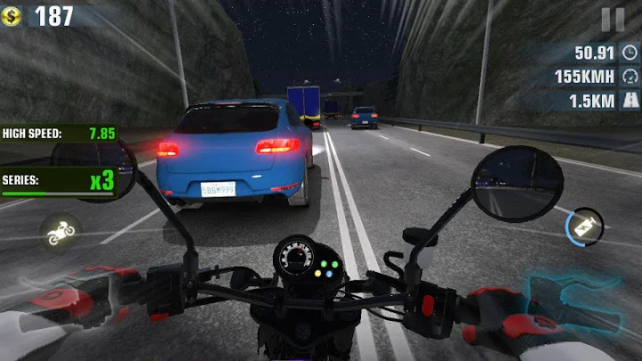 冲刺摩托车