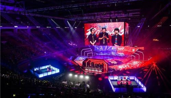 斗鱼英雄联盟s10直播平台