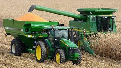 驱动农用拖拉机货物模拟器3D